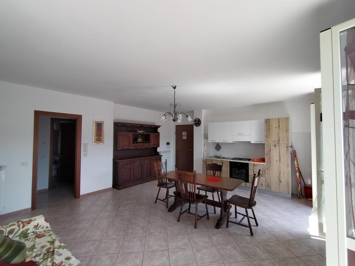 Appartamento A Marta Nel Lago Di Bolsena Екстериор снимка