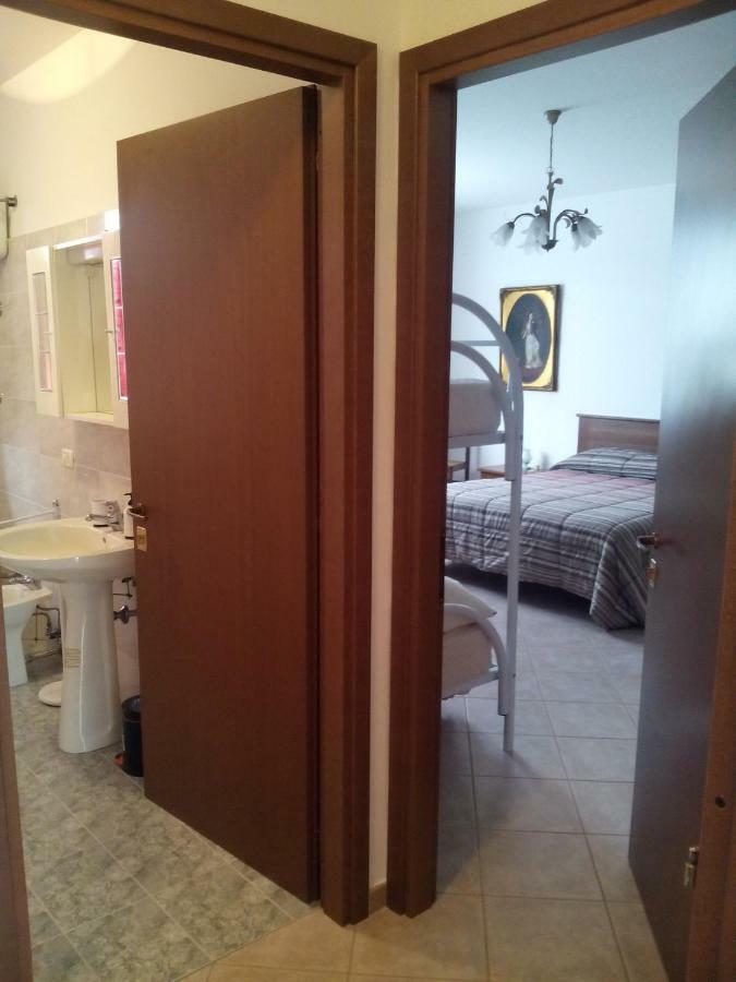 Appartamento A Marta Nel Lago Di Bolsena Екстериор снимка